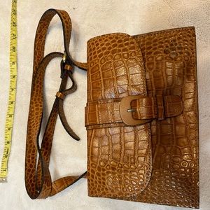 Tan Crocodile Print Patricia Nash purse